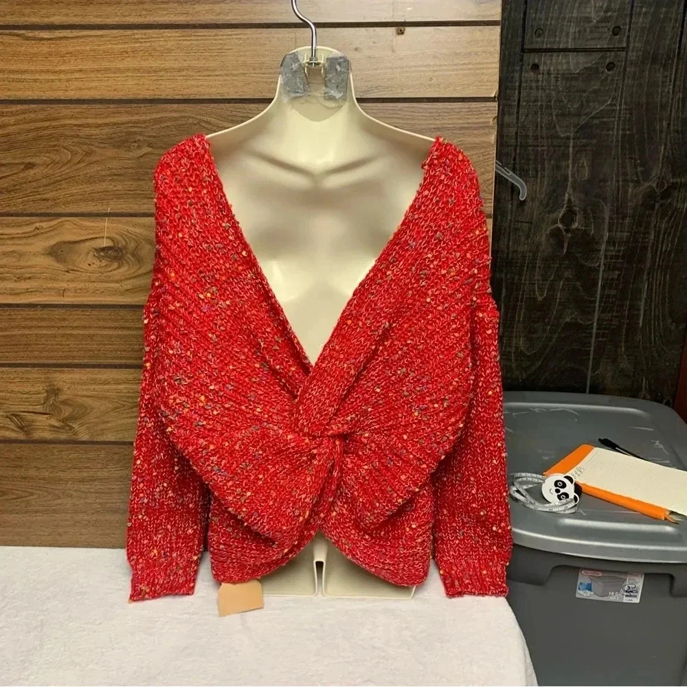 Main Strip red popcorn twist back top size large NWOT super cute oversized - Picture 5 of 9